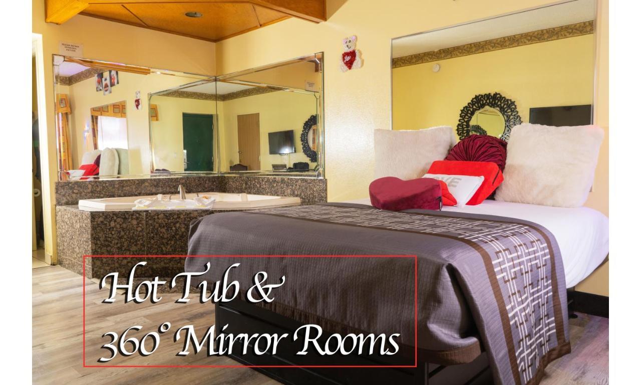Luxe Romantic Suites Dolton Exteriör bild