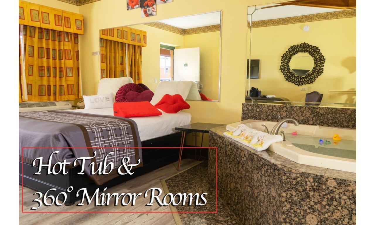 Luxe Romantic Suites Dolton Exteriör bild